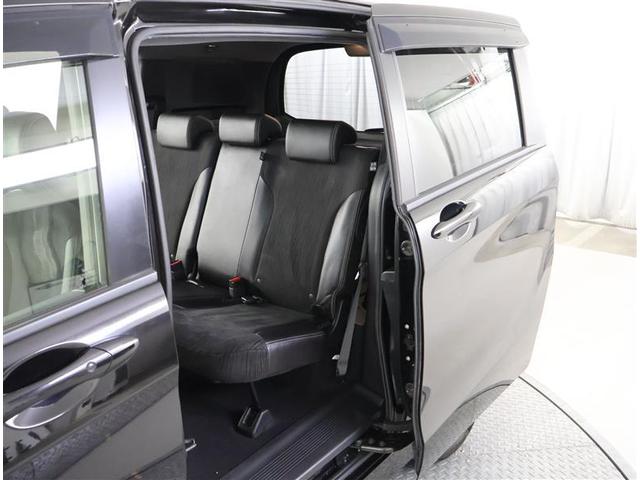 フリードスパイク Ｇ　エアロ　ワンセグ　メモリーナビ　ＤＶＤ再生　バックカメラ　ＥＴＣ　電動スライドドア　ＨＩＤヘッドライト（10枚目）