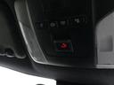 高いホールド性で運転姿勢が安定します。長距離ドライブでも疲れにくいのが魅力です。快適なドライビングライフをお送りください♪