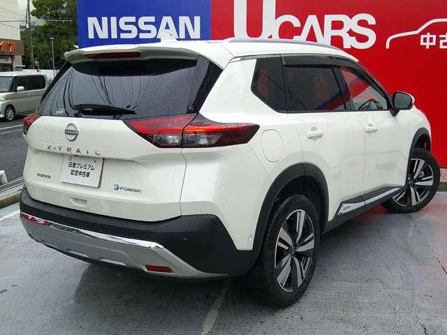エクストレイル Ｇ　ｅ－４ＯＲＣＥ４ＷＤ　プロパイ　ハンドル＆シートヒーター　本革Ｓ　試乗車　パークアシスト　禁煙　ＬＥＤヘッドランプ　ナビＴＶ　スマートキー　レーダークルーズ　ＬＫＡ　キーフリー　ＥＴＣ　４ＷＤ　アルミホイール　メモリーナビ　ドライブレコーダー　バックカメラ（2枚目）