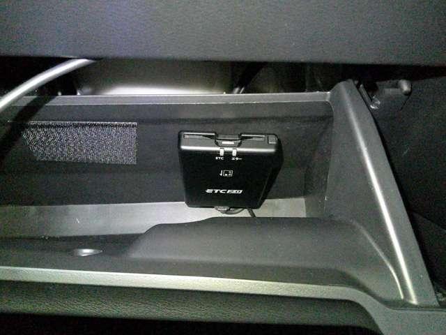 デイズ 660 ハイウェイスターGターボ アーバンCプロパイロット 元展示・試乗車 踏み間違い防止 ドラレコ プロパイロット 車線逸脱防止機能 禁煙車 インテリジェントキー LEDライト アルミホイール オートエアコン ETC メモリーナビ(15枚目)