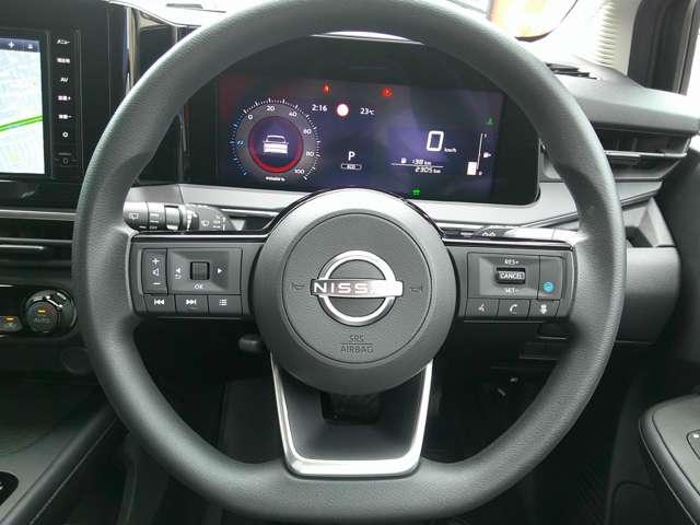 ノート 1.2 X ナビ連動純正ドラレコ アラウンドモニター リアカメラ 衝突被害軽減ブレ-キ 全方位カメラ ETC付 禁煙車 LEDヘッドライト レーダークルーズ レーンアシスト インテリジェントキー ドラレコ 盗難防止システム ワンセグTV TVナビ ABS(5枚目)