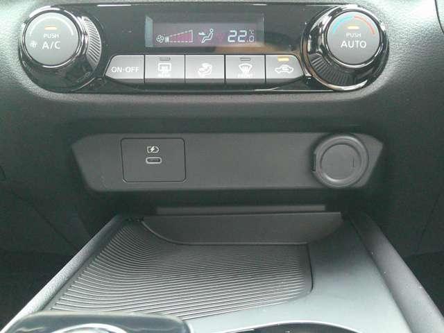 ノート 1.2 X ナビ連動純正ドラレコ アラウンドモニター リアカメラ 衝突被害軽減ブレ-キ 全方位カメラ ETC付 禁煙車 LEDヘッドライト レーダークルーズ レーンアシスト インテリジェントキー ドラレコ 盗難防止システム ワンセグTV TVナビ ABS(19枚目)