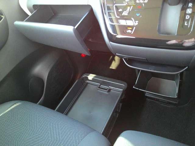 ルークス 660 ハイウェイスターX ハンズフリー機能付両側オートスライドドア アイスト 衝突被害軽減ブレ-キ マルチビューカメラ 車線逸脱警報装置 禁煙 ETC LED スマートキー パワーウィンドウ カーテンエアバック ドライブレコーダー ナビTV バックカメラ パワステ(16枚目)