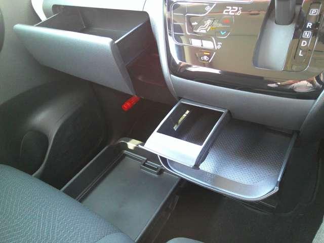 ルークス 660 ハイウェイスターX ハンズフリー機能付両側オートスライドドア アイスト 衝突被害軽減ブレ-キ マルチビューカメラ 車線逸脱警報装置 禁煙 ETC LED スマートキー パワーウィンドウ カーテンエアバック ドライブレコーダー ナビTV バックカメラ パワステ(17枚目)