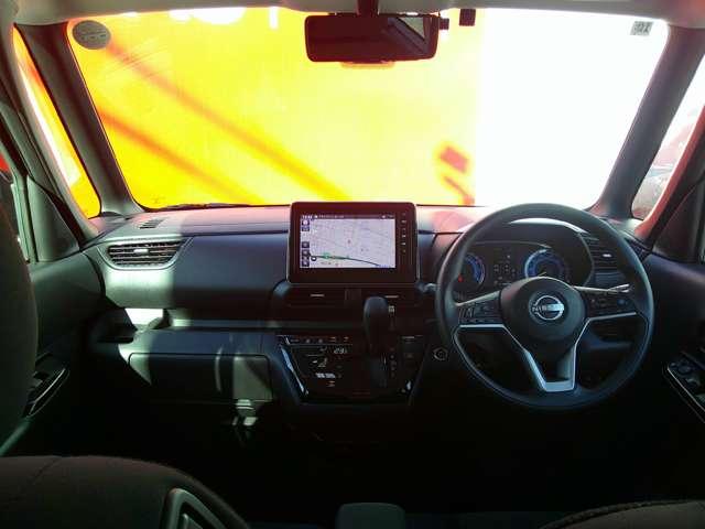 ルークス HSーX プロパイロット エディション 両側オートスライド 左右パワースライドドア アイドリング イモビ パノラマモニター 助手席エアバッグ 衝突軽減ブレーキ PW ナビ&TV 1セグ 禁煙 LEDヘッドライト LDW スマートキー ETC ドライブレコーダー(4枚目)