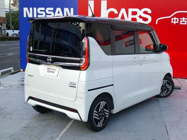 ルークス ６６０　ハイウェイスターＸ　プロパイロット　エディション　ハンズフリー機能付両側オートスライドドア　左右パワースライドドア　アイドリング　パノラマモニター　助手席エアバッグ　衝突軽減ブレーキ　ＰＷ　ナビ＆ＴＶ　１セグ　禁煙　ＬＥＤヘッドライト　ＬＤＷ　スマートキー　ＥＴＣ　ワンオーナー車　ＰＳ（2枚目）