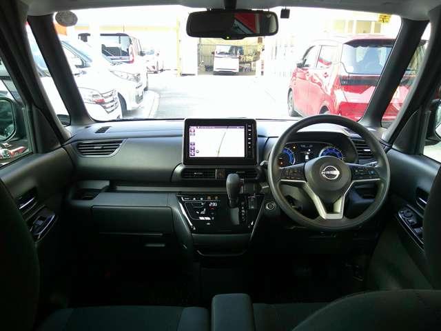 ルークス ６６０　ハイウェイスターＸ　プロパイロット　エディション　ハンズフリー機能付両側オートスライドドア　左右パワースライドドア　アイドリング　パノラマモニター　助手席エアバッグ　衝突軽減ブレーキ　ＰＷ　ナビ＆ＴＶ　１セグ　禁煙　ＬＥＤヘッドライト　ＬＤＷ　スマートキー　ＥＴＣ　ワンオーナー車　ＰＳ（5枚目）