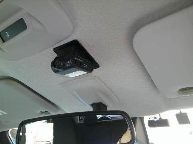 ルークス ６６０　ハイウェイスターＸ　プロパイロット　エディション　ハンズフリー機能付両側オートスライドドア　左右パワースライドドア　アイドリング　パノラマモニター　助手席エアバッグ　衝突軽減ブレーキ　ＰＷ　ナビ＆ＴＶ　１セグ　禁煙　ＬＥＤヘッドライト　ＬＤＷ　スマートキー　ＥＴＣ　ワンオーナー車　ＰＳ（8枚目）