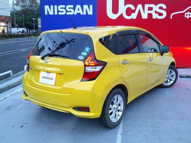 ノート １．２　Ｘ　ＤＩＧ－Ｓ　インテリジェントクルーズコントロール　エマージェンシブレーキ　アイドリングストップ機能　左右エアバック　禁煙　ＡＡＣ　スマキー　バックカメラ付き　アルミホイール　ＬＥＤライト　サイドカメラ　レーンアシスト　ＥＴＣ　パワーウィンドウ　ＡＢＳ（2枚目）