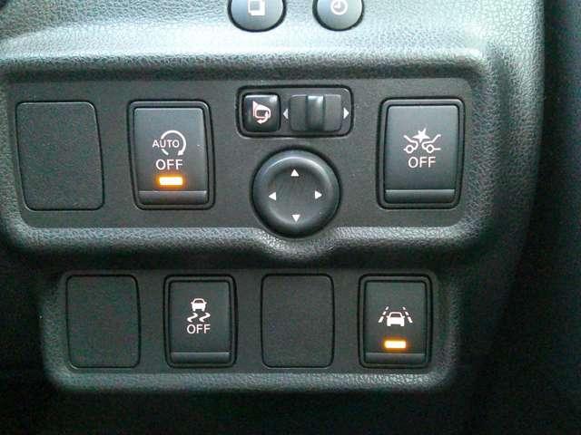 ノート １．２　Ｘ　ＤＩＧ－Ｓ　インテリジェントクルーズコントロール　エマージェンシブレーキ　アイドリングストップ機能　左右エアバック　禁煙　ＡＡＣ　スマキー　バックカメラ付き　アルミホイール　ＬＥＤライト　サイドカメラ　レーンアシスト　ＥＴＣ　パワーウィンドウ　ＡＢＳ（6枚目）