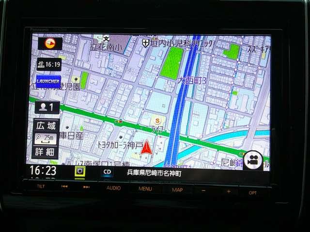 スイフトスポーツ スポーツ　１．４　セーフティパッケージ装着車　クルーズコントロール　シートヒーター　被害軽減ブレーキ　ＬＤＡ　セキュリティ　ワンセグ　ＳＲＳ　ＡＢＳ付　ナビＴＶ　Ｗエアバック　禁煙　ＬＥＤヘットランプ　自動追従　全席ＰＷ　フルオートエアコン　パワーステアリング　ＡＷ　サイドＳＲＳ（5枚目）