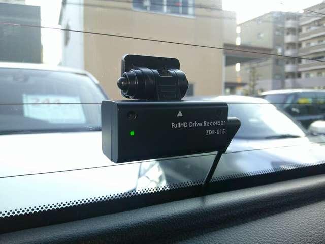 セレナ 2.0 ハイウェイスターVセレ+セーフティ S-HYBRID インテリジェントキー 車線逸脱警報装置 オートクルーズコントロール ナビ TV ETC オートエアコン ワンオーナー ドライブレコーダー パワーウィンドウ 助手席エアバッグ 運転席エアバッグ キーレス(10枚目)