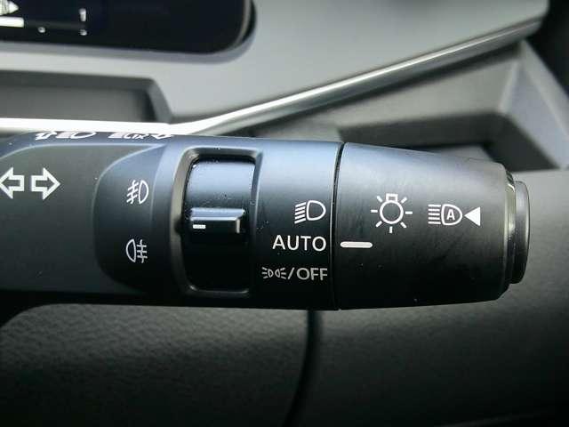 オーラ 1.2 G レザーエディション ハンドル&シートヒーターBOSEサウンド シートヒータ スマ-トキ- 盗難防止装置 ETC車載器 AHB 寒冷地 元試乗車 LEDライト ナビ&TV 追従式クルーズコントロール レーンキープ 禁煙車(25枚目)