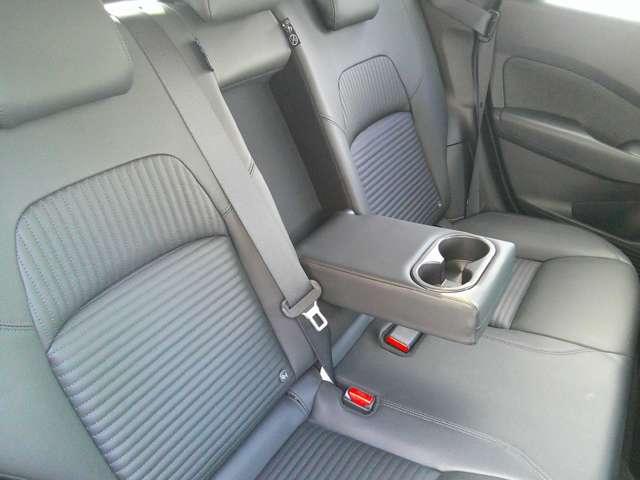 オーラ 1.2 G レザーエディション ハンドル&シートヒーターBOSEサウンド シートヒータ スマ-トキ- 盗難防止装置 ETC車載器 AHB 寒冷地 元試乗車 LEDライト ナビ&TV 追従式クルーズコントロール レーンキープ 禁煙車(30枚目)