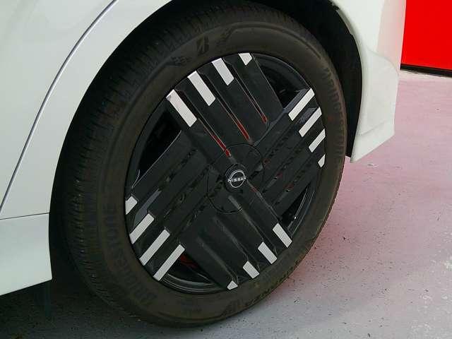 オーラ 1.2 G レザーエディション ハンドル&シートヒーターBOSEサウンド シートヒータ スマ-トキ- 盗難防止装置 ETC車載器 AHB 寒冷地 元試乗車 LEDライト ナビ&TV 追従式クルーズコントロール レーンキープ 禁煙車(38枚目)