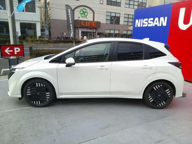 オーラ 1.2 G レザーエディション ハンドル&シートヒーターBOSEサウンド シートヒータ スマ-トキ- 盗難防止装置 ETC車載器 AHB 寒冷地 元試乗車 LEDライト ナビ&TV 追従式クルーズコントロール レーンキープ 禁煙車(43枚目)