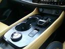 高級感溢れるシフトノブ周りとなっておりますよ♪走行状況に応じてドライブモード切り替え自由自在♪更には下り坂での低速維持をサポートしてくれるダウンヒルアシスト付き♪