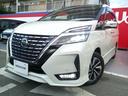 純正LEDヘッドライト&LEDポジションランプ&LEDフォグランプ付き、夜間の走行時に前方を明るく照らしてくれます。
