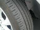 タイヤはひび割れも無く、残り溝もたっぷりございます♪