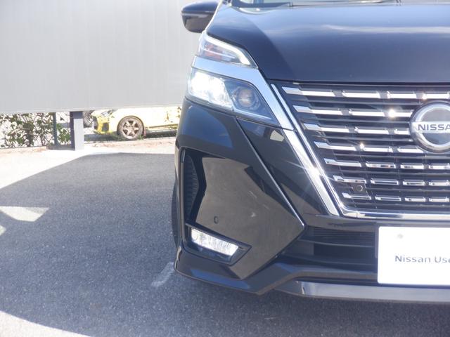 セレナ ２．０　ハイウェイスター　Ｖ　純正ナビ　プロパイロット　１オナ　アルミ　衝突被害軽減　ＬＤＰ　エアバッグ　両側オートスライドドア　ＬＥＤライト　インテリジェントキー　メモリーナビ　アダプティブクルーズコントロール　アイドリングストップ　ナビＴＶ　ドラレコ（25枚目）