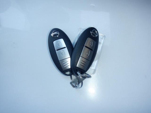 ノート ｅ－ＰＯＷＥＲ　Ｘ　ＦＯＵＲ　Ｖセレクション　４ＷＤ　衝突軽減　３６０°モニター　インテリジェントキー　アイドリングストップ　パートタイム４ＷＤ　オートエアコン　ダブルエアバック　ドライブレコーダー　レーンキープアシスト　ナビＴＶ　寒冷地仕様（43枚目）