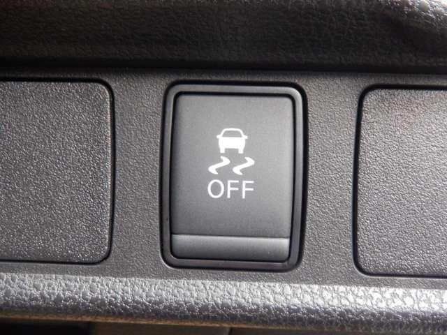 ノート 1.2 e-POWER X シーギア アラウンドモニター Bカメラ LEDライト インテリジェントキー サイドカメラ 車線逸脱警報 1オーナー アイドリングストップ オートエアコン 盗難防止システム Wエアバック ドラレコ アルミホイール(14枚目)