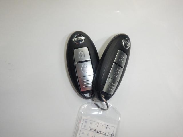 ノート 1.2 e-POWER X シーギア アラウンドモニター Bカメラ LEDライト インテリジェントキー サイドカメラ 車線逸脱警報 1オーナー アイドリングストップ オートエアコン 盗難防止システム Wエアバック ドラレコ アルミホイール(39枚目)