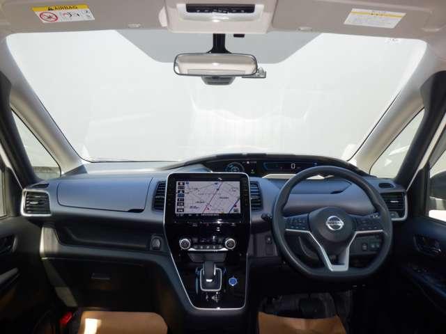 セレナ 1.2 e-POWER XV バックビューモニター 全方位モニタ 両側パワースライドドア LEDヘッドライト クルーズコントロール ワンオーナー車 ETC スマートキー ドライブレコーダー アルミホイール 車線逸脱 盗難防止装置(3枚目)