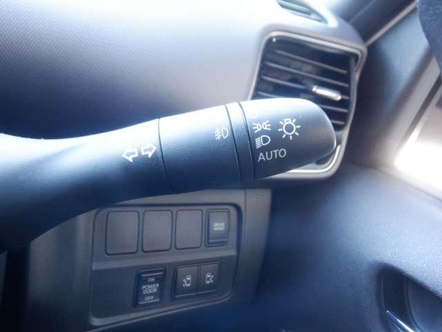 セレナ 1.2 e-POWER XV バックビューモニター 全方位モニタ 両側パワースライドドア LEDヘッドライト クルーズコントロール ワンオーナー車 ETC スマートキー ドライブレコーダー アルミホイール 車線逸脱 盗難防止装置(19枚目)