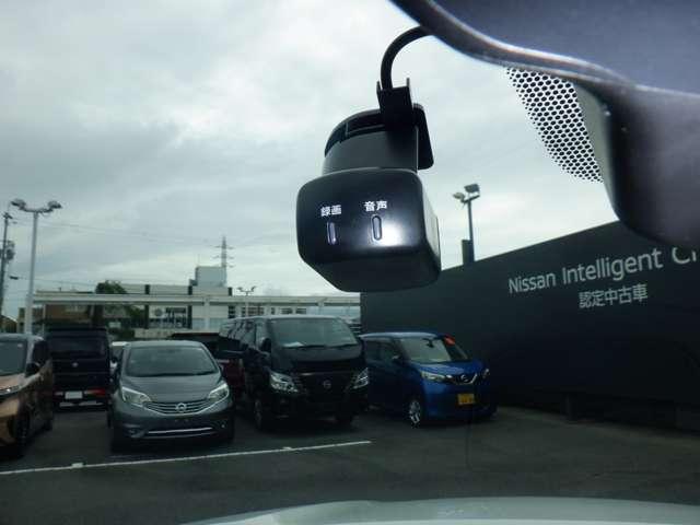 キックス 1.2 X スタイルエディション (e-POWER) アラウンドビュー エマブレ LEDヘッドランプ 車線逸脱 ワンオーナー セキュリティ ETC スマートキー ナビTV メモリ-ナビ パワステ エアコン キーレス パワーウィンドウ ABS バックカメラ(8枚目)