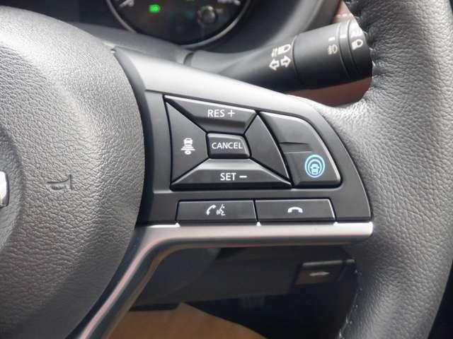 キックス 1.2 X スタイルエディション (e-POWER) アラウンドビュー エマブレ LEDヘッドランプ 車線逸脱 ワンオーナー セキュリティ ETC スマートキー ナビTV メモリ-ナビ パワステ エアコン キーレス パワーウィンドウ ABS バックカメラ(17枚目)