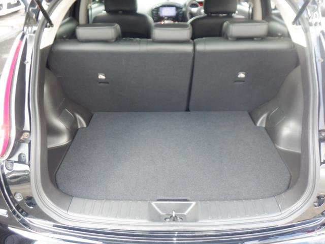 普段使いなら、十分な広さのラゲッジスペースがあります。