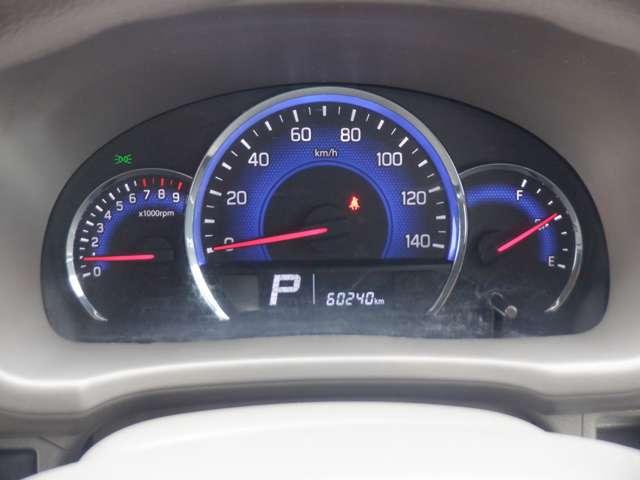 NV100クリッパーバン 660 GXターボ ハイルーフ CD ラジオチューナー インテリジェントエマージェンシーブレーキ ドラレコ 1オーナー キーレス ETC フルオートエアコン PS 寒冷地仕様 ABS 運転席エアバッグ ダブルエアバッグ イモビライザー パワーウィンドー(8枚目)