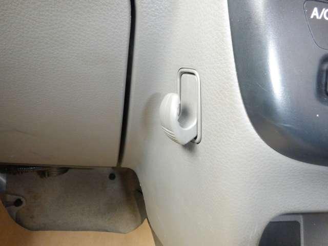 NV100クリッパーバン 660 GXターボ ハイルーフ CD ラジオチューナー インテリジェントエマージェンシーブレーキ ドラレコ 1オーナー キーレス ETC フルオートエアコン PS 寒冷地仕様 ABS 運転席エアバッグ ダブルエアバッグ イモビライザー パワーウィンドー(20枚目)