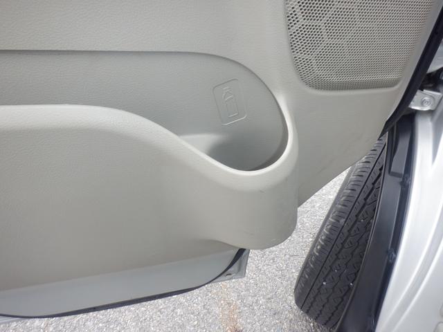 NV100クリッパーバン 660 GXターボ ハイルーフ CD ラジオチューナー インテリジェントエマージェンシーブレーキ ドラレコ 1オーナー キーレス ETC フルオートエアコン PS 寒冷地仕様 ABS 運転席エアバッグ ダブルエアバッグ イモビライザー パワーウィンドー(28枚目)