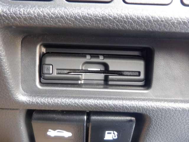 エクストレイル 2.0 20Xi 2列車 4WD 純正ナビ プロパイロット セキュリティ リアカメラ ワンオナ 追従クルーズ LED ドライブレコーダ インテリジェントキー LDW サイドカメラ ETC Aストップ AAC ナビ&TV メモリーナビ キーフリー アルミホイール(11枚目)