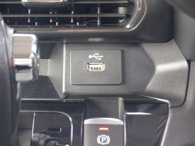 ルークス 660 ハイウェイスターX プロパイロット エディション 左右パワースライドドア アイドリング イモビ パノラマモニター 助手席エアバッグ 衝突軽減ブレーキ PW ナビ&TV 1セグ LEDヘッドライト LDW スマートキー ETC ワンオーナー車 PS(17枚目)