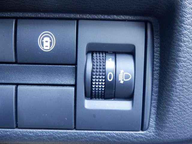 ルークス 660 ハイウェイスターX 純正ナビ 片側オートスライドドア アイスト 衝突被害軽減ブレ-キ マルチビューカメラ 車線逸脱警報装置 ETC LED スマートキー パワーウィンドウ ワンオーナー カーテンエアバック ドライブレコーダー ナビTV バックカメラ(19枚目)