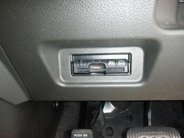 キューブ 1.5 15X 純正ナビ ETC1.0 ワンオーナー 盗難防止 キーフリーシステム ECOモード スマートキープッシュスタート AC ダブルエアバック 1オーナー ETC PS 運転席エアバック ABS ナビTV メモリーナビ ワンセグTV(7枚目)