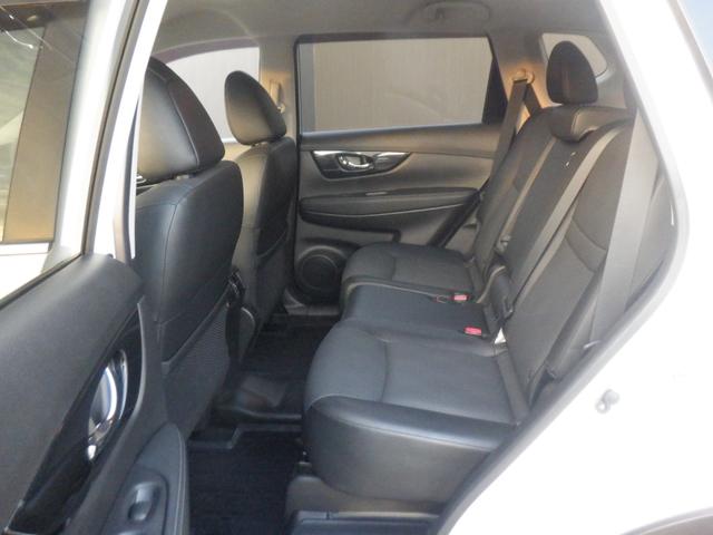 エクストレイル 2.0 20Xi 2列車 アイドリングストップ車 LEDヘットライト 寒冷地仕様 Rカメラ 盗難防止装置 インテリキー レーンキープアシスト ETC ドライブレコーダー キーフリー 1オーナー TVナビ オートエアコン ABS(31枚目)