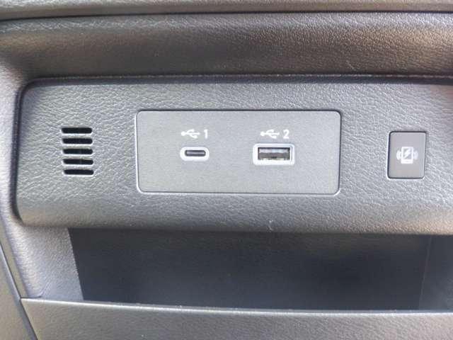 セレナ 2.0 ハイウェイスターV メーカーナビ 後席モニター W電動スライド レーダークルコン レーンアシスト LEDランプ ワンオーナー車 盗難防止システム ETC装備 カーテンエアバッグ アルミホイール キーフリー メモリ-ナビ ナビTV エアコン ドラレコ(18枚目)