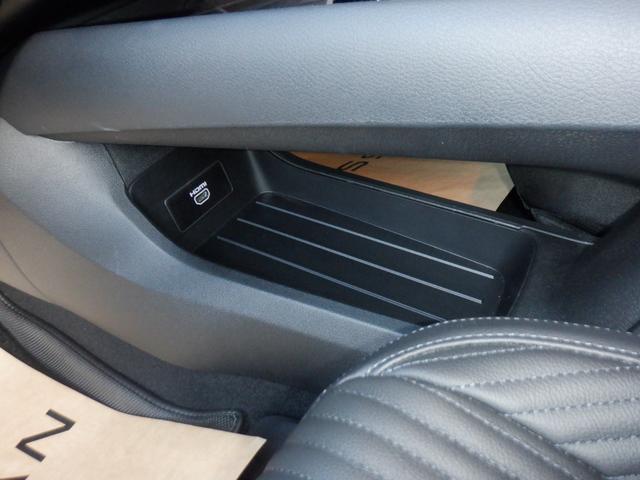 オーラ 1.2 G レザーエディション ワンオーナ 追突防止 レーダークルーズ 車線逸脱警報装置 寒冷地仕様 LED ドライブレコーダー 盗難防止 バックモニター ETC インテリジェントキー メモリーナビゲーション AW オートエアコン(32枚目)