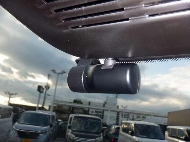 オーラ 1.2 G メーカーナビ プロパイロット AVM 自動(被害軽減)ブレーキ LED LKA サイドカメラ ETC ドライブレコーダー カーテンエアバッグ イモビライザー アルミホイール インテリジェントキー パワーウィンドウ ワンオーナー ナビTV(9枚目)