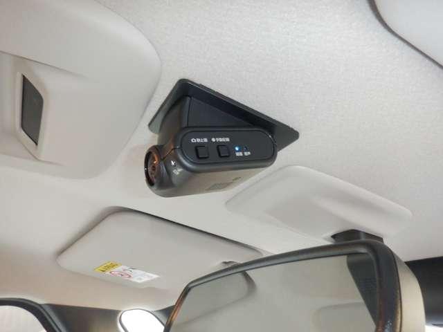 ルークス 660 X 片側電動スライドドア AVM ドラレコ前室内 アラモニ 前後衝突軽減ブレーキ ワンオーナー車 禁煙 車線逸脱防止 ETC スマートキー キーフリー ドライブレコーダー i-stop フルオートエアコン パワーウインドウ LED バックカメラ(9枚目)