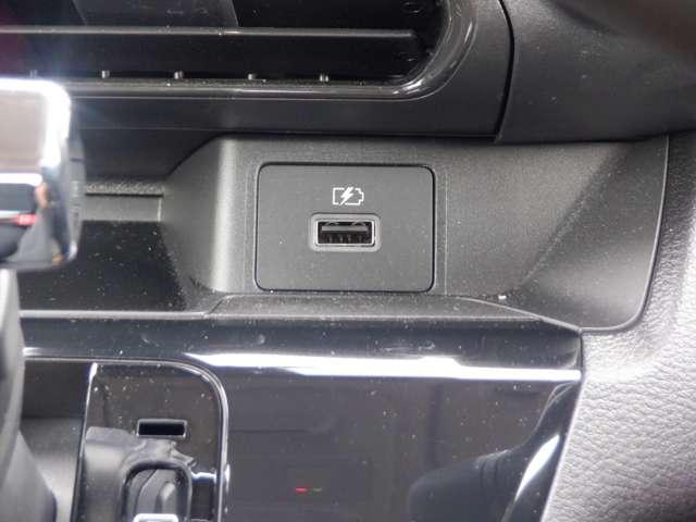 デイズ 660 ハイウェイスターX 純正ナビ ドラレコ前後室内 ブレーキサポート 全周囲カメラ LED ドライブレコーダー イモビライザー 1オーナー インテリジェントキー レーンキープ バックカメラ ナビTV アイドリングストップ オートエアコン アルミホイール(13枚目)