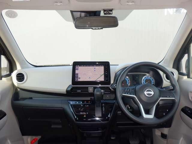 デイズ 660 X 純正ナビ AVM ドラレコ前後室内 アラウンドM 踏み間違え防止 スマートキー イモビライザー バックカメラ 1オーナー レーンキープ アイドリングストップ ドライブレコーダー キーレス フルオートエアコン ナビTV WAB PS(3枚目)