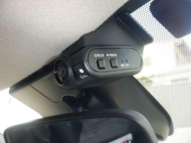 ノート 1.2 X 純正ナビ AVM ドラレコ前後室内 リアカメラ 衝突被害軽減ブレ-キ ETC付 LEDヘッドライト レーンアシスト インテリジェントキー ワンオーナー ドラレコ アイドリングストップ 盗難防止システム ワンセグTV TVナビ 試乗車UP(9枚目)