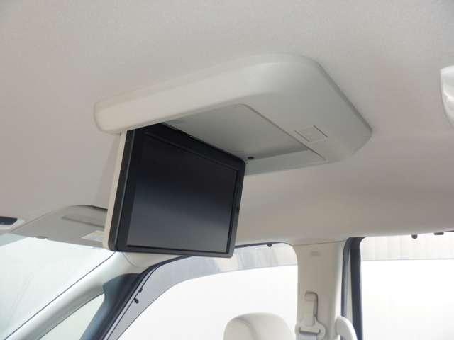 セレナ ２．０　Ｘ　ＶセレクションＩＩ　後席モニター　両側オートスライドドア（8枚目）