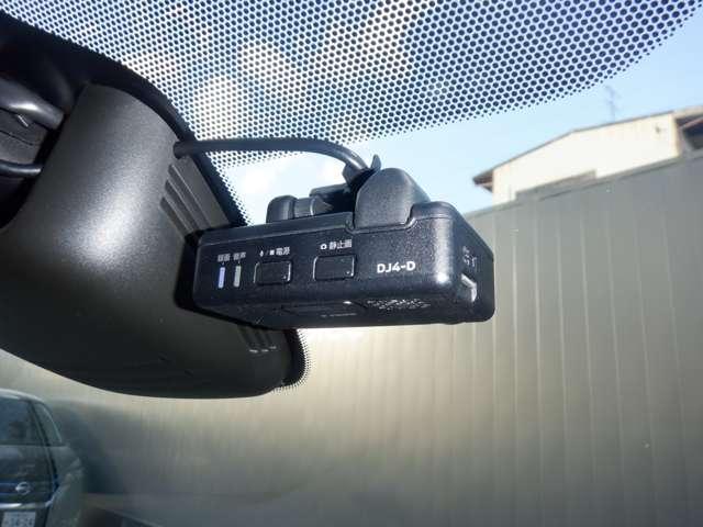 セレナ ２．０　Ｘ　ＶセレクションＩＩ　後席モニター　両側オートスライドドア（9枚目）