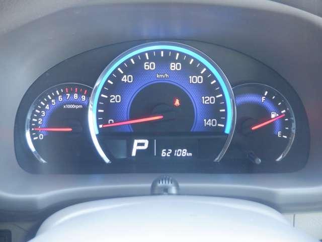 ＮＶ１００クリッパーリオ ６６０　Ｅ　純正ナビ　片側オートスライドドア　ＥＴＣ　１オーナ　ＥＴＣ　セキュリティアラーム　インテリキー　オートエアコン　ドライブレコーダー　メモリーナビ　ナビＴＶ　アルミホイール　ＡＢＳ　ワンセグ　キーレス　エアバッグ　Ｗエアバック　寒冷地仕様（9枚目）